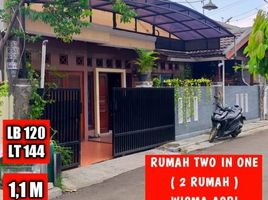 3 Kamar Vila for sale in Bekasi, West Jawa, Bekasi Utara, Bekasi