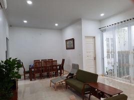 5 Bedroom House for sale in Cipondoh, Tangerang, Cipondoh