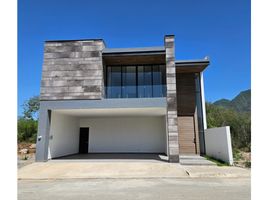4 Schlafzimmer Villa zu verkaufen in Santiago, Nuevo Leon, Santiago
