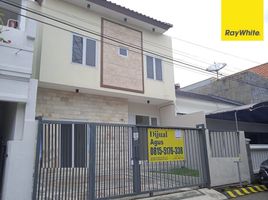 4 Bedroom House for sale in Dukuhpakis, Surabaya, Dukuhpakis