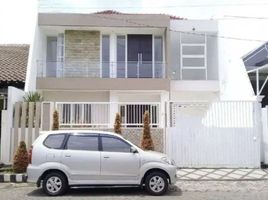 3 Habitación Villa en venta en Mulyorejo, East Jawa, Mulyorejo