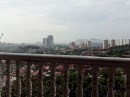 3 Schlafzimmer Appartement zu verkaufen in Timur Laut Northeast Penang, Penang, Bandaraya Georgetown