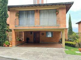 Villa 3 chambre à vendre à Medellin, Antioquia, Medellin