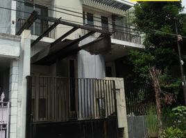 4 Kamar Rumah for sale in Wonokromo, Surabaya, Wonokromo