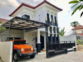 4 Bedroom House for sale in Seyegan, Sleman, Seyegan