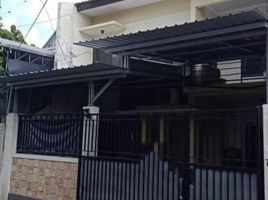 4 Bedroom House for sale in Kenjeran, Surabaya, Kenjeran