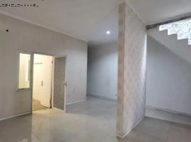 4 Habitación Casa en venta en Rungkut, East Jawa, Rungkut