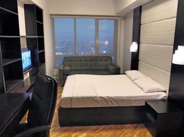 1 Bedroom Condo for rent at Joya Lofts and Towers, Makati City