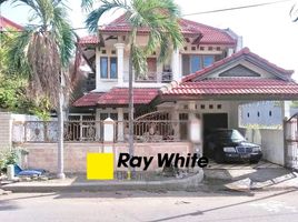 5 Bedroom Villa for sale in Kenjeran, Surabaya, Kenjeran