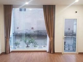 3 Habitación Casa en venta en Nga Tu So, Dong Da, Nga Tu So