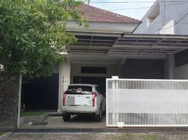 7 Kamar Rumah for sale in Jambangan, Surabaya, Jambangan