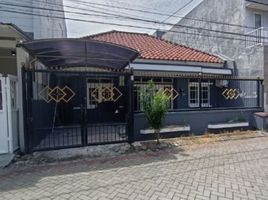 3 Kamar Vila for rent in Indonesia, Mulyorejo, Surabaya, East Jawa, Indonesia