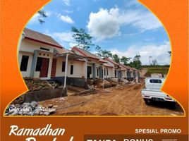 2 Kamar Rumah for sale in Pakisaji, Malang Regency, Pakisaji