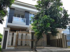 4 Habitación Villa en venta en Rungkut, East Jawa, Rungkut