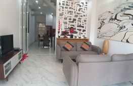 Сдаётся дом, 4 спальни, 260 м², Ngũ Hành Sơn