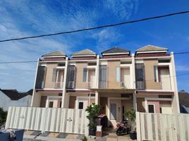 3 Habitación Villa en venta en Gunung Anyar, East Jawa, Gunung Anyar
