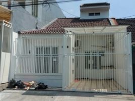 3 Habitación Casa en venta en Wiyung, East Jawa, Wiyung