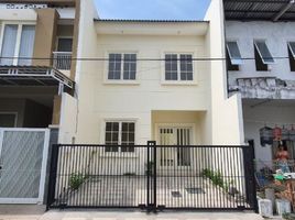 4 Bedroom House for sale in Kenjeran, Surabaya, Kenjeran