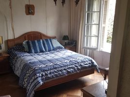 4 Bedroom House for sale in Cerro San Cristobal, Santiago, Santiago, Santiago