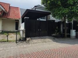 3 Kamar Rumah for rent in Lakarsantri, Surabaya, Lakarsantri