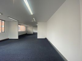 112 SqM Office for sale in Bogota, Cundinamarca, Bogota