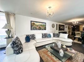3 Habitación Apartamento en venta en La Calera, Cundinamarca, La Calera