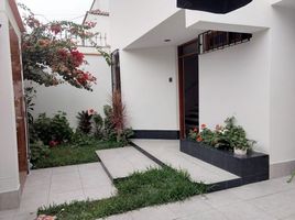 4 Schlafzimmer Haus zu verkaufen in Ate, Lima, Ate, Lima, Lima, Peru