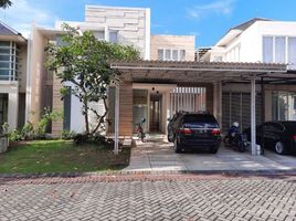 4 Bedroom House for rent in East Jawa, Lakarsantri, Surabaya, East Jawa