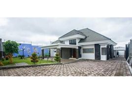 16 Bedroom Villa for sale in Bumiaji, Malang Regency, Bumiaji