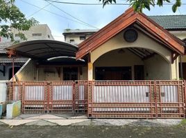 4 Bedroom House for sale in Waru, Sidoarjo, Waru