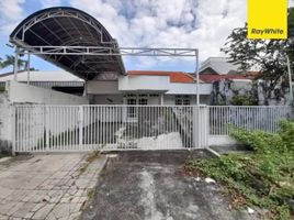 4 Bedroom House for sale in Dukuhpakis, Surabaya, Dukuhpakis