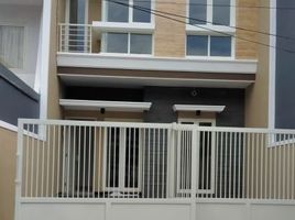 4 Bedroom House for sale in Kenjeran, Surabaya, Kenjeran