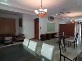  Villa for sale in Kebayoran Lama, Jakarta Selatan, Kebayoran Lama