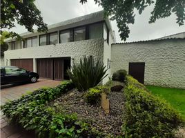 4 Bedroom House for sale in Fundacion Cardioinfantil-Instituto de Cardiologia, Bogota, Bogota