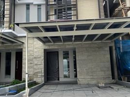 3 Habitación Villa en venta en Lakarsantri, East Jawa, Lakarsantri
