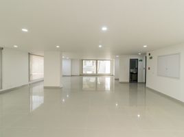 125 SqM Office for rent in Bogota, Cundinamarca, Bogota