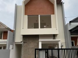 10 Schlafzimmer Villa zu verkaufen in Lowok Waru, East Jawa, Lowok Waru