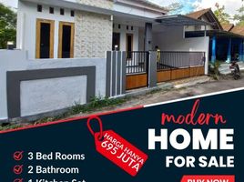 3 Kamar Vila for sale in Ngemplak, Sleman, Ngemplak