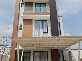 Maison 4 chambre à vendre à Tangerang, Banten, Tangerang, Tangerang, Banten