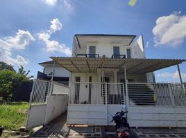 3 Kamar Vila for sale in Lakarsantri, East Jawa, Lakarsantri, Surabaya, East Jawa, Indonesia