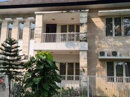 5 Bedroom House for rent in Surabaya, East Jawa, Lakarsantri, Surabaya