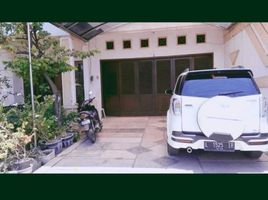4 Habitación Casa en venta en Tenggilis Mejoyo, East Jawa, Tenggilis Mejoyo
