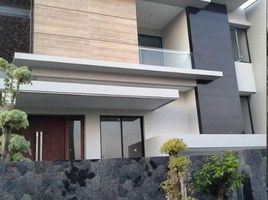 6 Bedroom Villa for sale in Lakarsantri, East Jawa, Lakarsantri, Surabaya, East Jawa, Indonesia