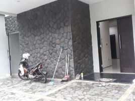 5 Bedroom House for sale in Surabaya, East Jawa, Tenggilis Mejoyo, Surabaya