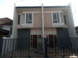 4 Bedroom House for sale in Waru, Sidoarjo, Waru