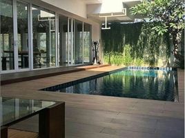 5 Bedroom House for sale in Lakarsantri, Surabaya, Lakarsantri