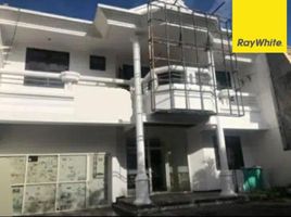 4 Bedroom House for rent in East Jawa, Dukuhpakis, Surabaya, East Jawa