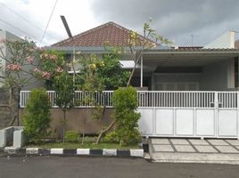 5 Bedroom Villa for sale in Kenjeran, Surabaya, Kenjeran