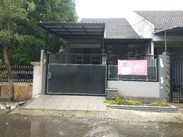 3 Bedroom Villa for sale in Siloam Hospitals Surabaya, Gubeng, Gubeng