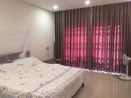 3 Schlafzimmer Haus zu vermieten in Hanoi, O Cho Dua, Dong Da, Hanoi